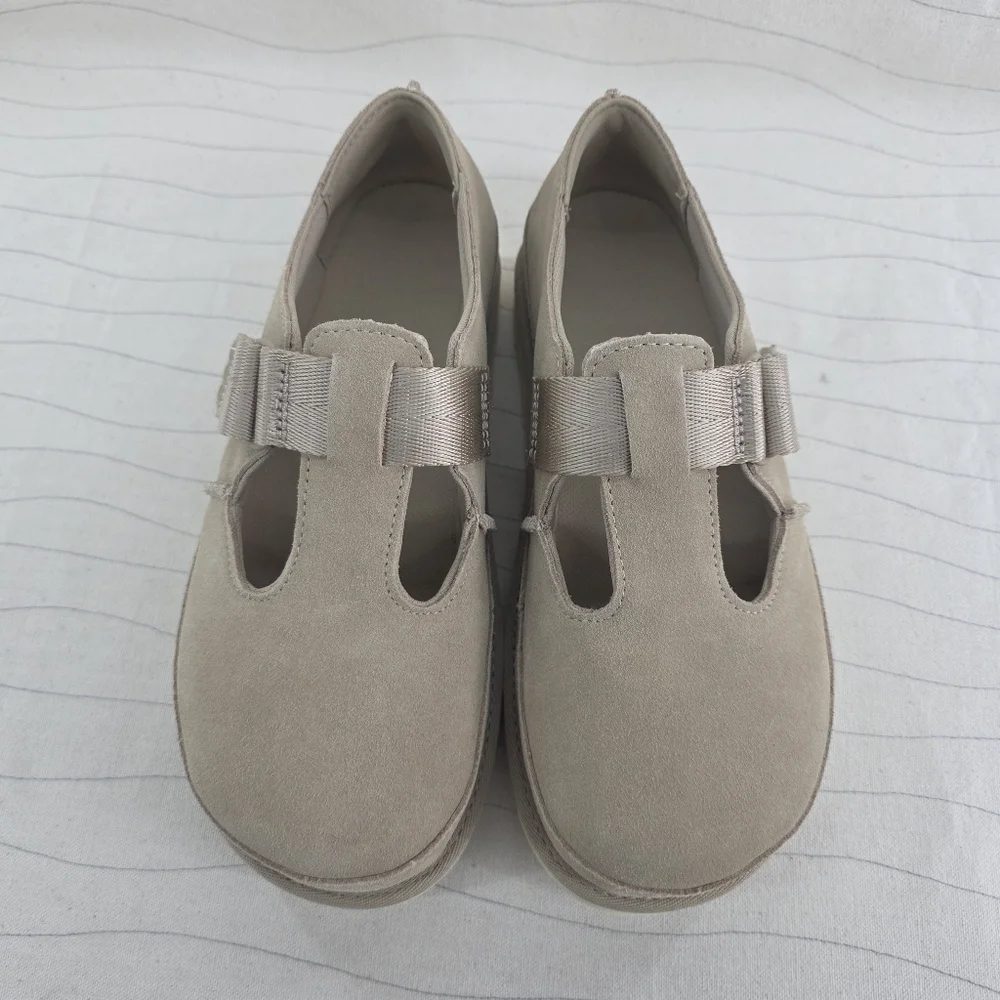 UGG Womens Goldenstar Mary Jane Beige Suede Platform Shoes 1171506 Size 7.5
